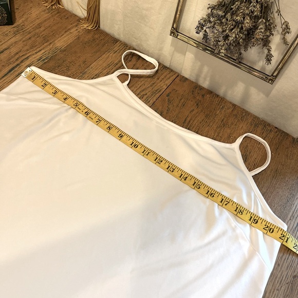 IN EVERY STORY – White Eyelet Dress with Lining – Size X – 2-Piece Set - Picture 14 of 14